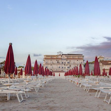 Hotel Soraya Riccione Exterior foto