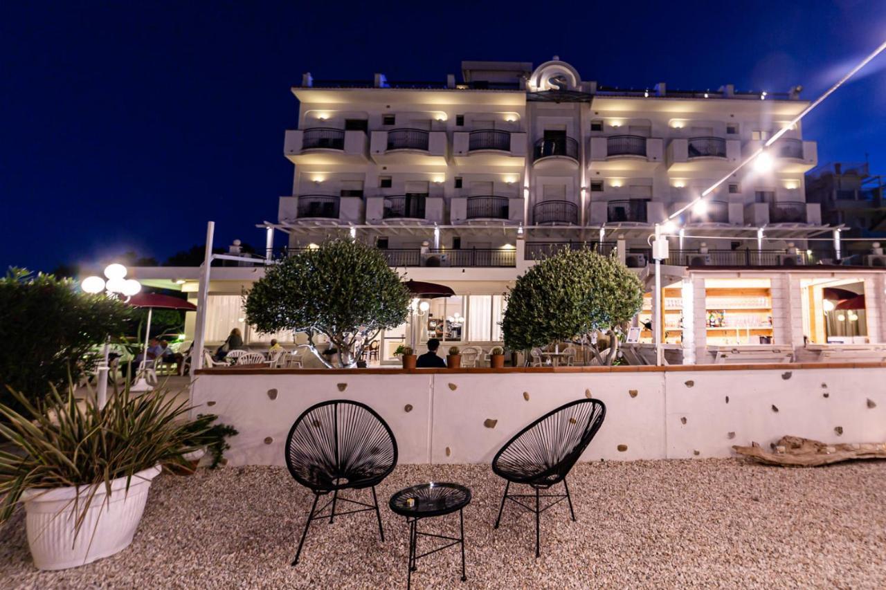 Hotel Soraya Riccione Exterior foto