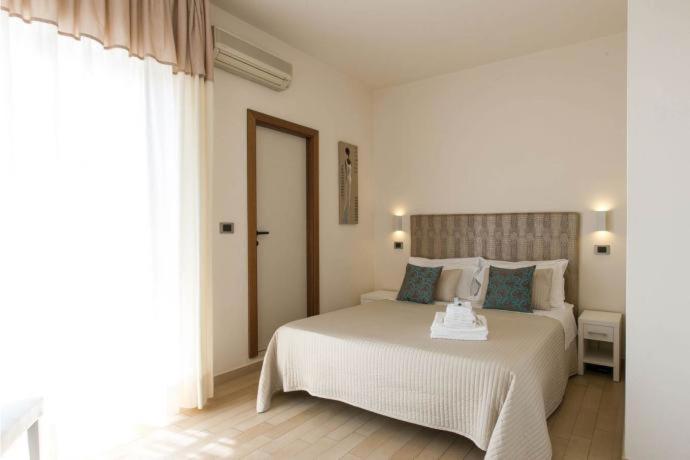 Hotel Soraya Riccione Exterior foto