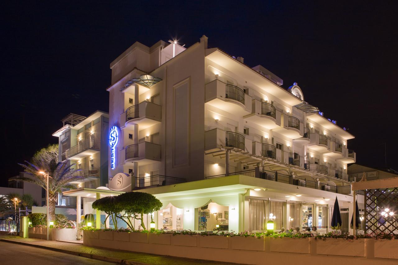 Hotel Soraya Riccione Exterior foto